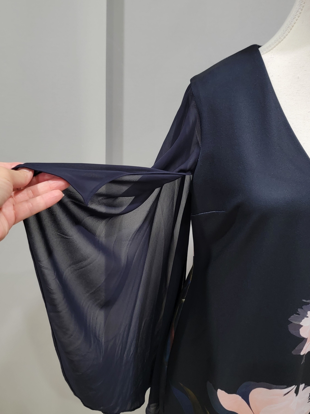 Joseph Ribkoff Navy Midi Dress with Blush Floral Detail - Picture 4 of 10